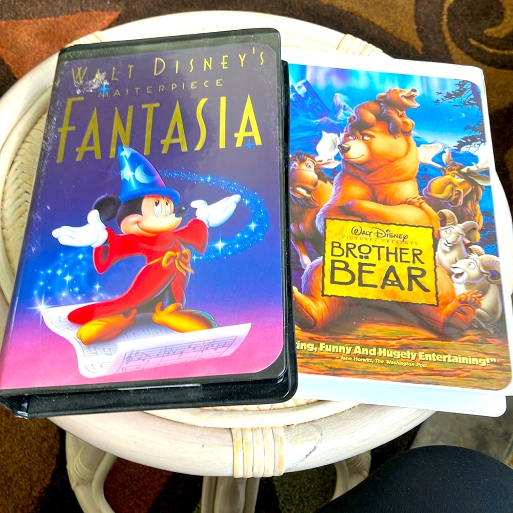 VHS 2 VIDEOS WALT DISNEY MASTERPIECE FANTASIA AND BROTHER BEAR THX CERTIFIED